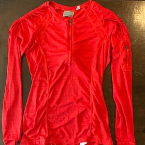 Athleta long sleeve thermal/fitness top
